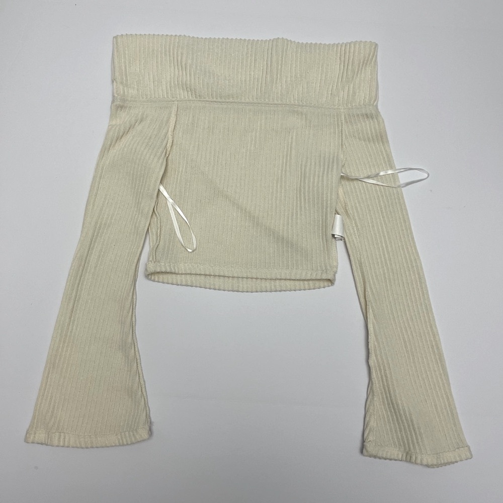 Off-Shoulder Ribbed Crop Sweater - Cream - Picture 8 of 13
